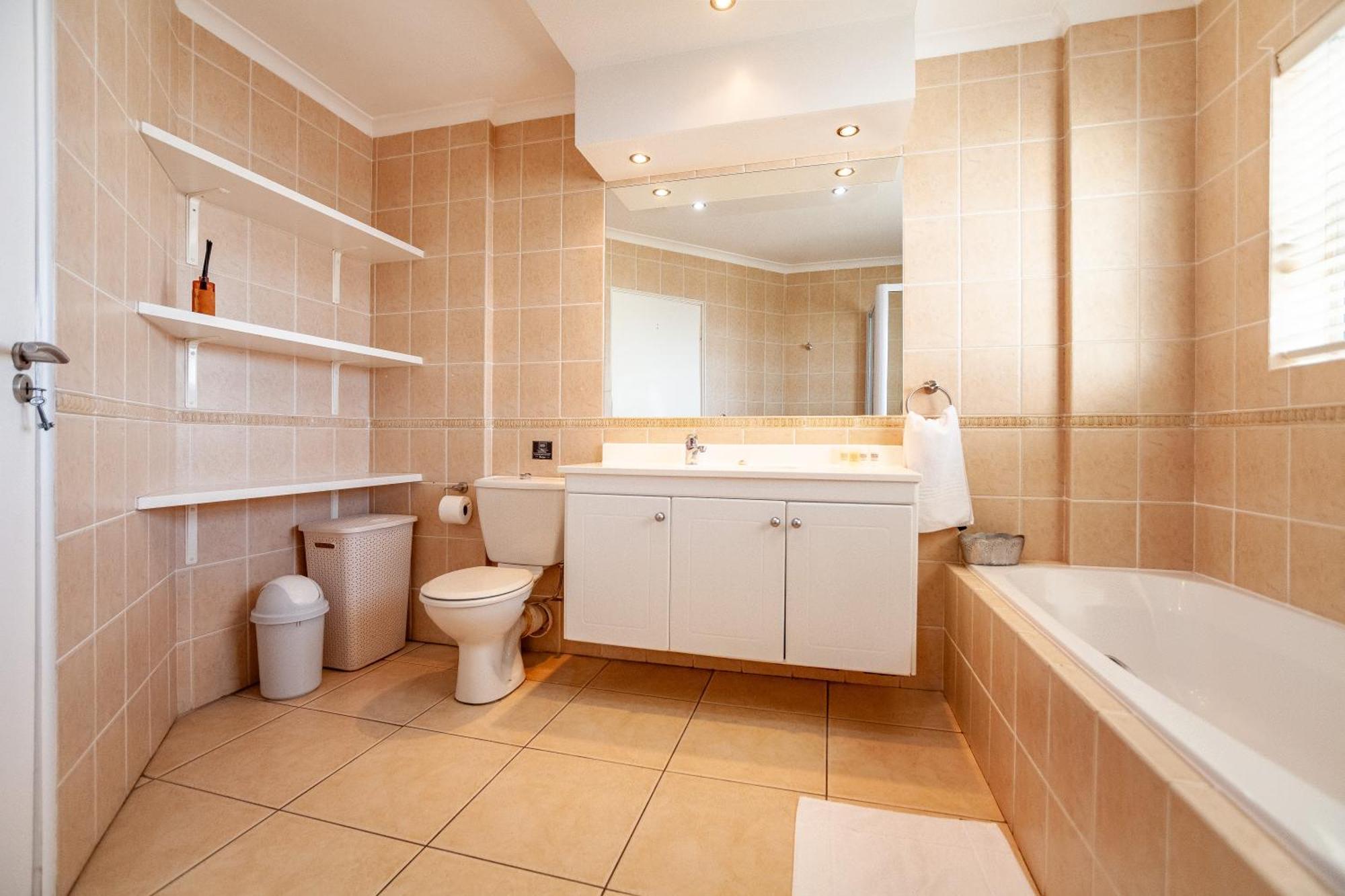 Luxury Ocean View Beachfront 2 Bed Apartment -206 The Waves, Blouberg, Cape Town 布鲁堡史特兰 外观 照片