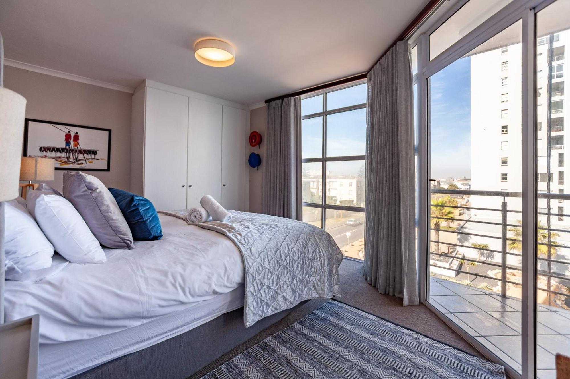 Luxury Ocean View Beachfront 2 Bed Apartment -206 The Waves, Blouberg, Cape Town 布鲁堡史特兰 外观 照片