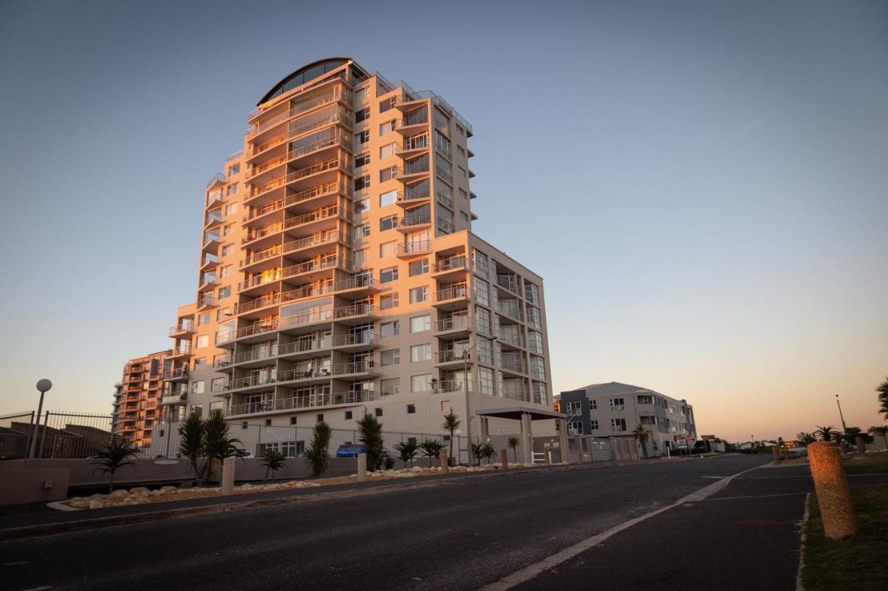 Luxury Ocean View Beachfront 2 Bed Apartment -206 The Waves, Blouberg, Cape Town 布鲁堡史特兰 外观 照片